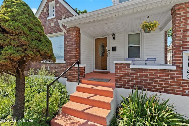 1120 Dresden Ave, Louisville, KY 40215 - entrance to property with brick siding