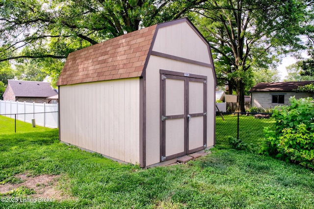4606 Haeringdon Dr, Jeffersontown, KY 40299 - view of shed featuring a fenced backyard