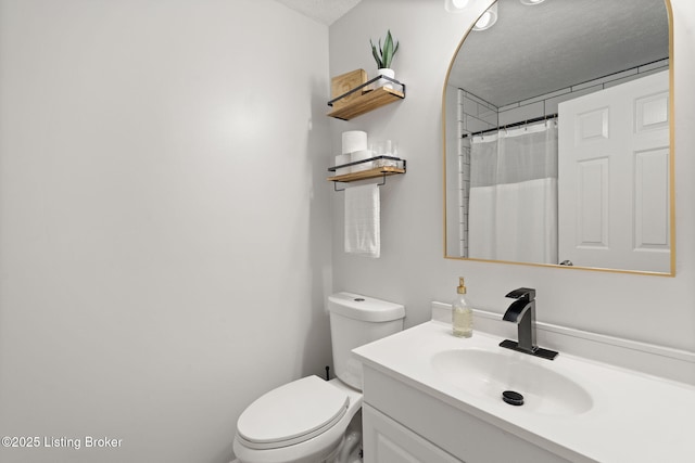 7813 Delightful Way, Louisville, KY 40291 - full bath with vanity, a textured ceiling, and a shower with curtain
