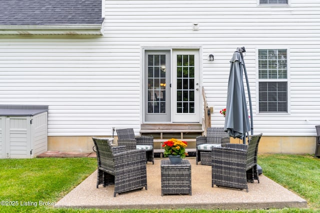 17804 Birch Bend Cir, Fisherville, KY 40023 - view of patio with an outdoor hangout area