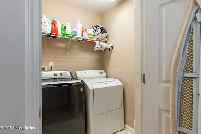 17804 Birch Bend Cir, Fisherville, KY 40023 - washroom featuring washer and dryer