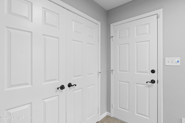 1908 Landing Rd, Prospect, KY 40059 - entrance foyer featuring baseboards and light tile patterned floors
