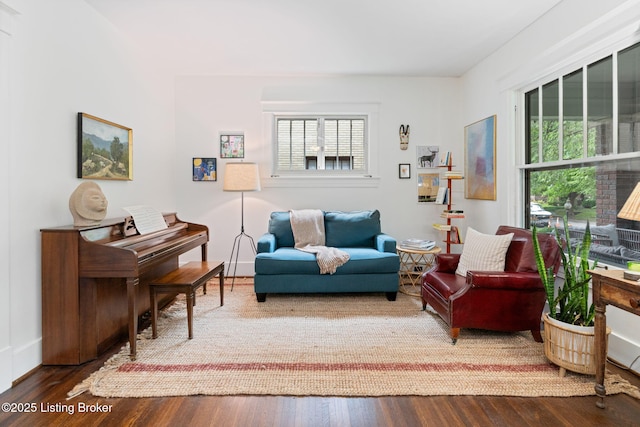 2144 Baringer Ave, Louisville, KY 40204 - living area featuring wood finished floors