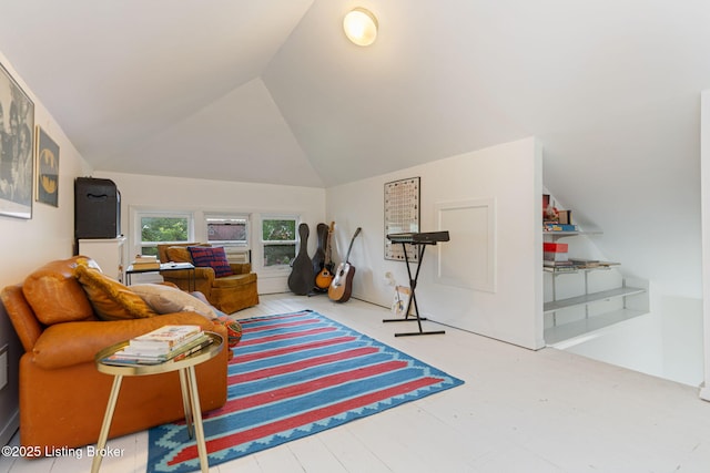 2144 Baringer Ave, Louisville, KY 40204 - sitting room featuring lofted ceiling