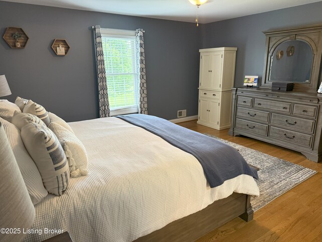 117 Deep Springs Dr, Bardstown, KY 40004 - bedroom with light wood-style flooring and baseboards