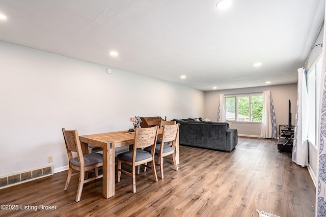 609 Lynn Rd, New Albany, IN 47150 - dining space with recessed lighting and wood finished floors
