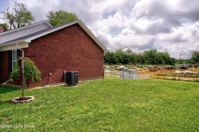 126 Shallow Springs Ct, Bardstown, KY 40004 - view of side of home with brick siding and a lawn