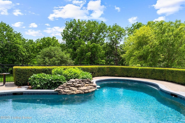 12812 Ridgemoor Dr, Prospect, KY 40059 - view of pool
