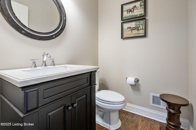 12812 Ridgemoor Dr, Prospect, KY 40059 - bathroom featuring wood finished floors and vanity