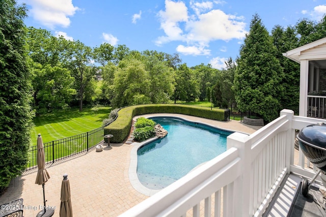 12812 Ridgemoor Dr, Prospect, KY 40059 - view of swimming pool featuring view of wooded area, a grill, and a lawn