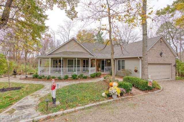 1019 Wooded Lake Dr, Simpsonville, KY 40067