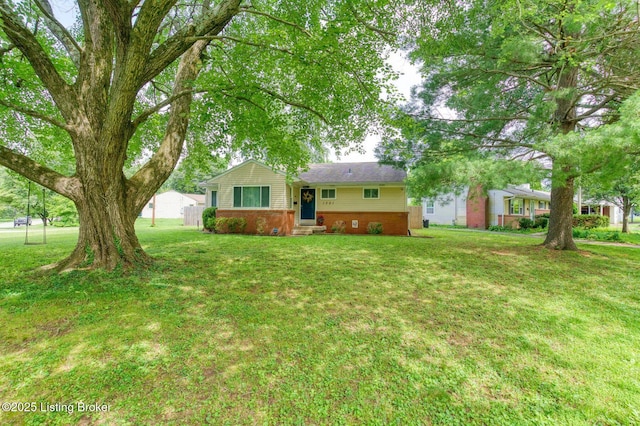 1301 Mark Trail Rd, Louisville, KY 40242 - view of grassy yard
