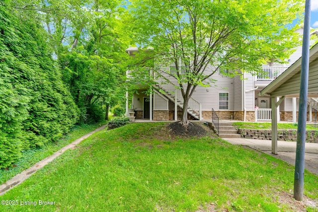 13404 Prospect Glen Way, Prospect, KY 40059 - view of grassy yard featuring stairway