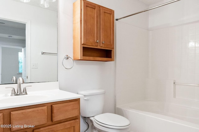 13404 Prospect Glen Way, Prospect, KY 40059 - full bath with vanity and tub / shower combination