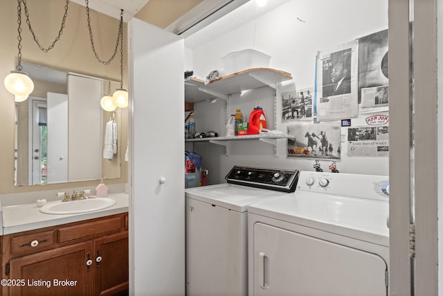710 Victoria Ct, New Albany, IN 47150 - laundry room with independent washer and dryer
