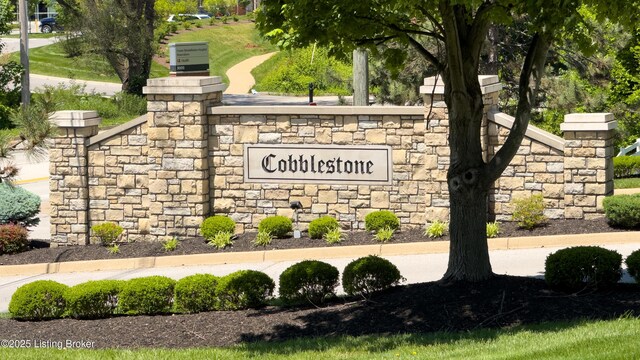 5019 Caerlson Ln, Louisville, KY 40241 - photo 36