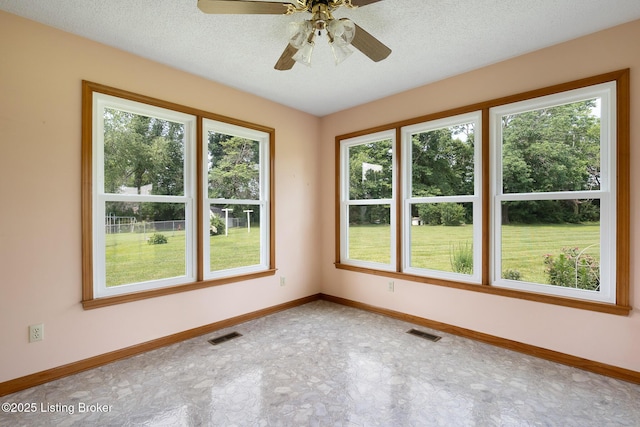 689 Dublin Cir, Louisville, KY 40229 - photo 15