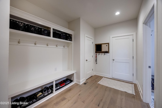 1605 Meremont Ridge Rd, Louisville, KY 40245 - mudroom with wood finished floors and recessed lighting