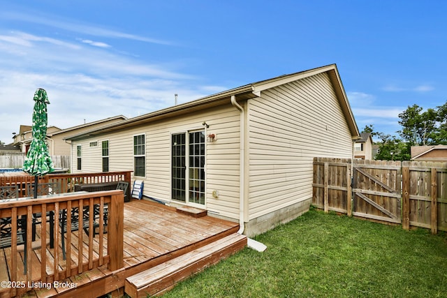 120 Spring Leaf Ct, Shelbyville, KY 40065 - wooden terrace with a gate