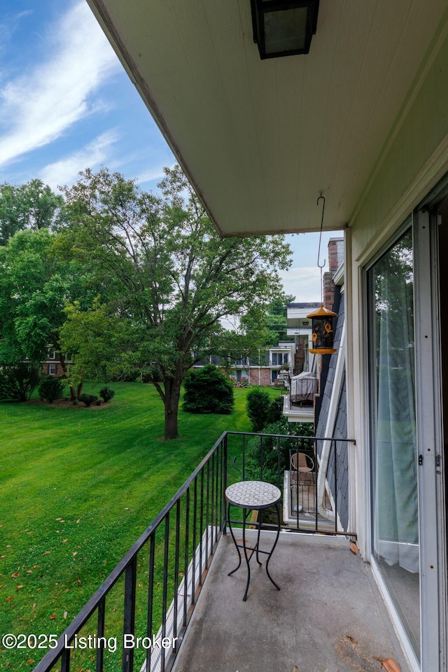 521 Zorn Ave Unit E15, Louisville, KY 40206 - view of balcony