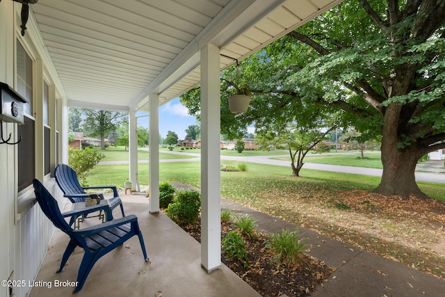 8215 Siesta Way, Louisville, KY 40219 - photo 7