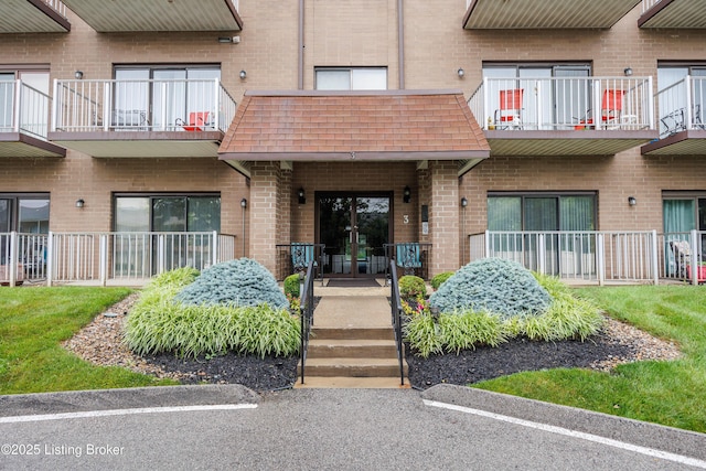3030 Breckenridge Ln Unit 530, Louisville, KY 40220 - photo 1