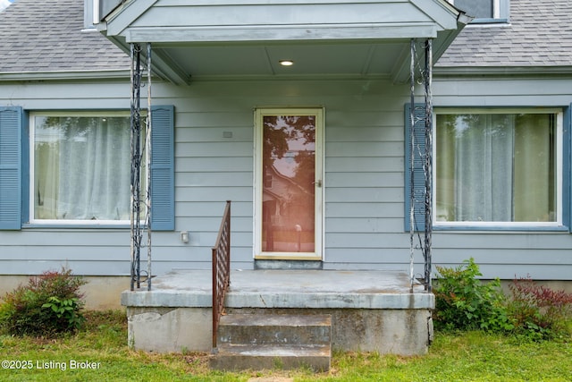 523 Fenley Ave, Louisville, KY 40222 - property entrance with a shingled roof