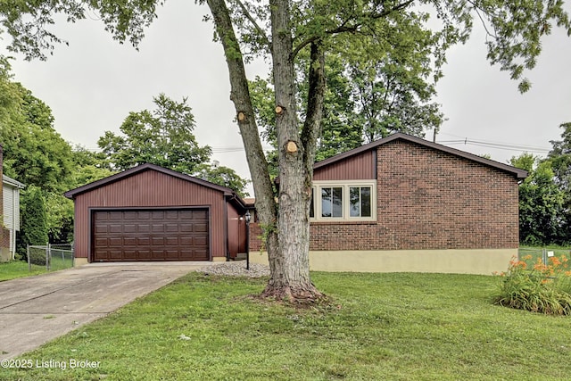 9313 Plumwood Pl, Crestwood, KY 40014 - mid-century inspired home with brick siding