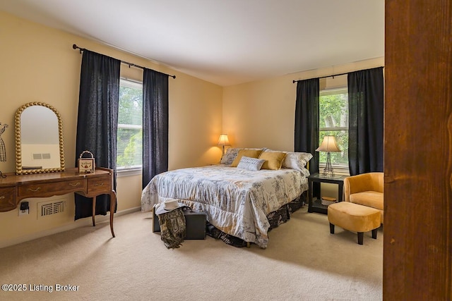 1824 Knollwood Rd, Louisville, KY 40207 - carpeted bedroom with baseboards