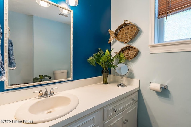 1824 Knollwood Rd, Louisville, KY 40207 - bathroom with vanity and toilet