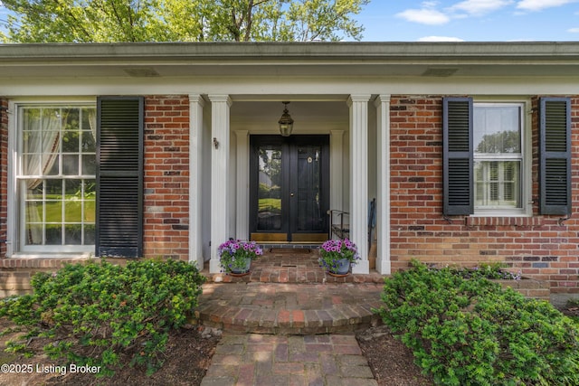 5307 Indian Crest Rd, Louisville, KY 40207 - photo 1