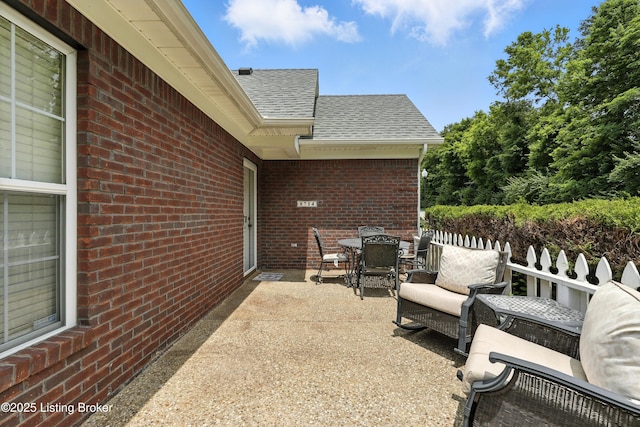 8714 Applegate Village Dr, Louisville, KY 40219 - photo 4
