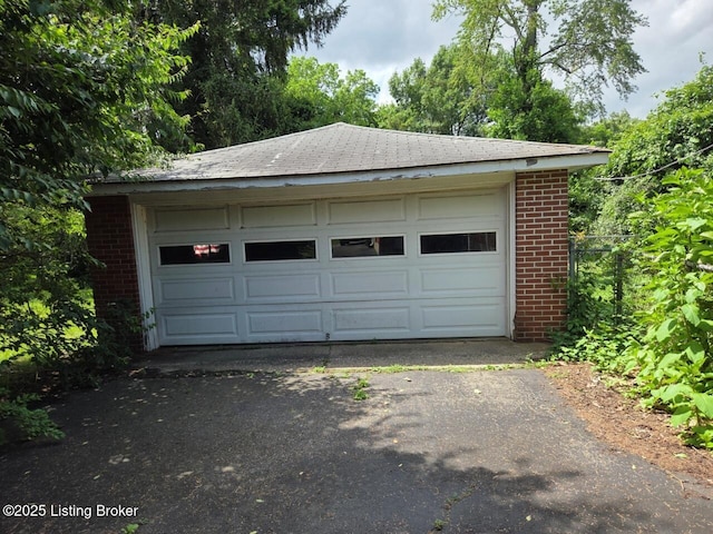 30 Chamberry Cir, Louisville, KY 40207 - photo 6