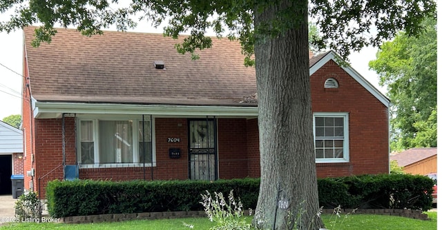 7604 Buena Vista Ct, Louisville, KY 40219 - photo 1