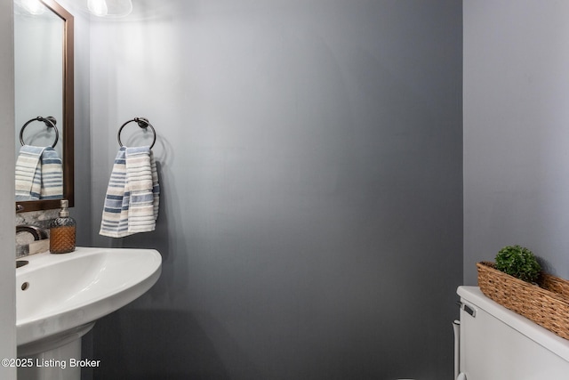 3506 Coventry Tee Ct, Louisville, KY 40241 - bathroom with toilet and a sink
