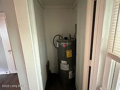 1349 Olive St, Louisville, KY 40211 - photo 7