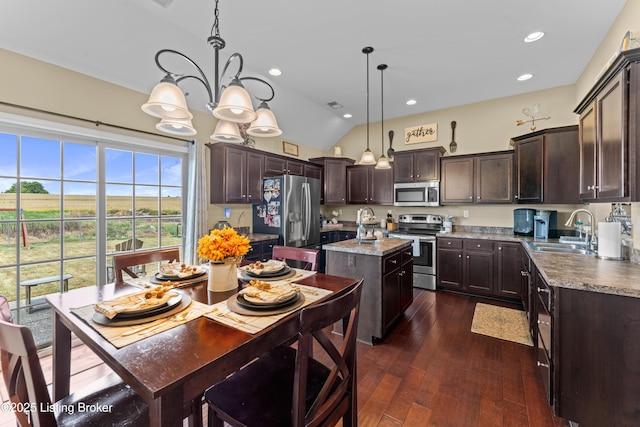 516 Reserves Ct, Simpsonville, KY 40067 - photo 12