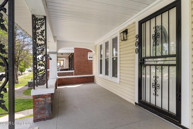 900 Cecil Ave, Louisville, KY 40211 - photo 36