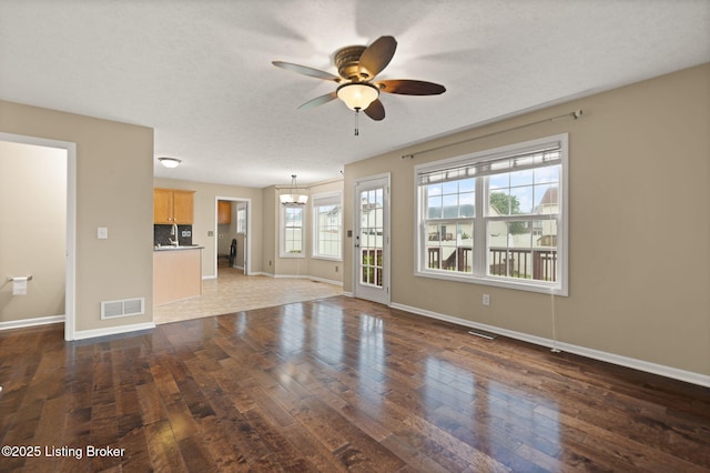 125 Longsdale Ct, Radcliff, KY 40160 - photo 4