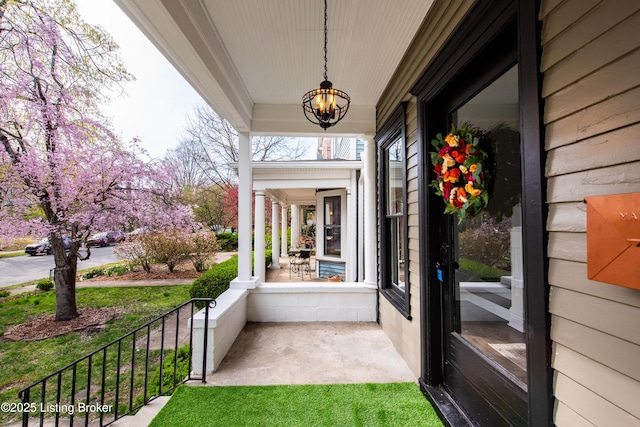 1293 Everett Ave, Louisville, KY 40204 - view of covered porch