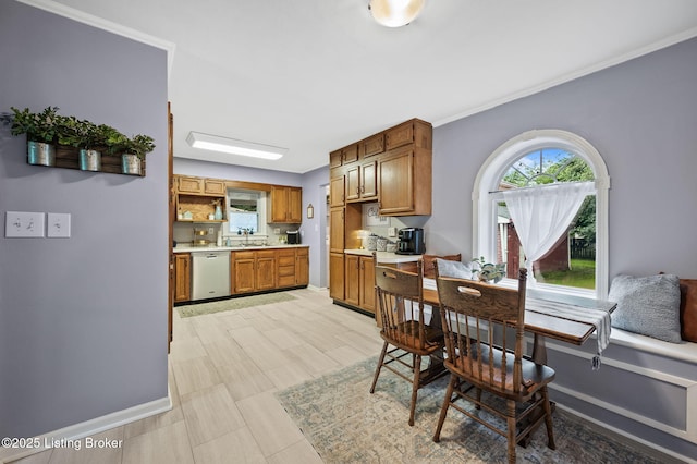 8433 Chase Rd, Louisville, KY 40258 - dining area with baseboards