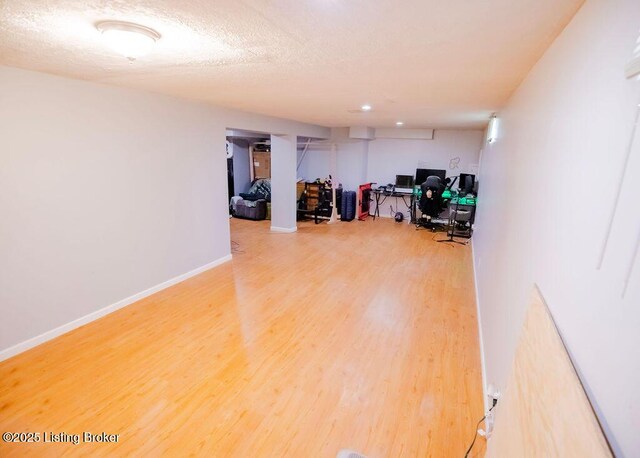 11913 E Orell Rd, Louisville, KY 40272 - photo 22
