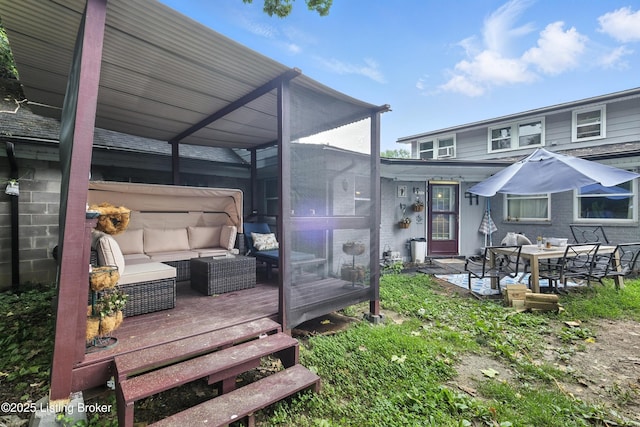 9903 Ponder Ln, Louisville, KY 40272 - deck with an outdoor hangout area