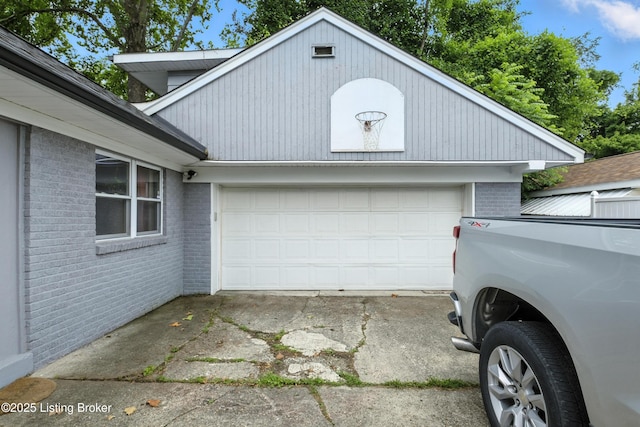 9903 Ponder Ln, Louisville, KY 40272 - garage featuring driveway