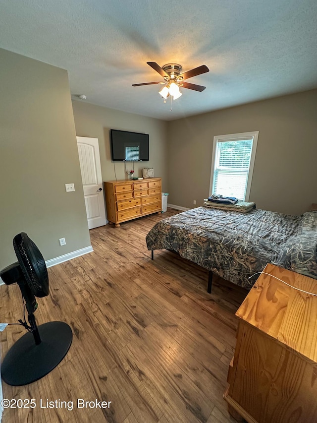 68 Lonnie Lawson Ct, Brandenburg, KY 40108 - bedroom with wood finished floors and ceiling fan