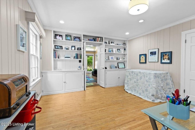 5612 Apache Rd, Louisville, KY 40207 - living area with crown molding, light wood-type flooring, and recessed lighting