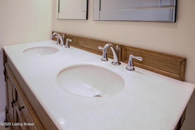 2990 Cedar Grove Rd, Shepherdsville, KY 40165 - bathroom featuring double vanity