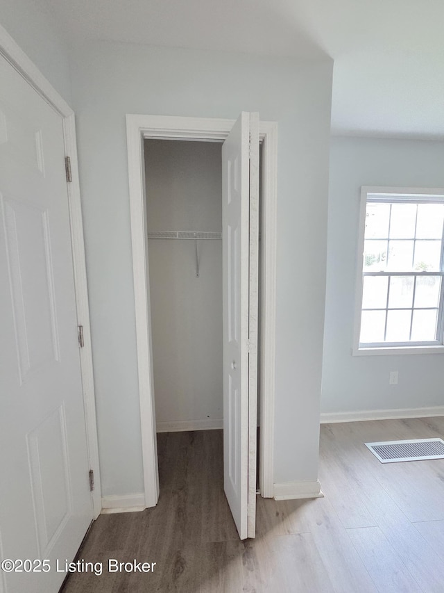 342 E Southside Ct, Louisville, KY 40214 - view of closet
