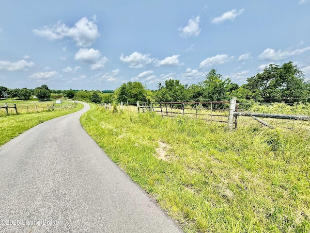 5 Baker Ridge Rd, Willisburg, KY 40078