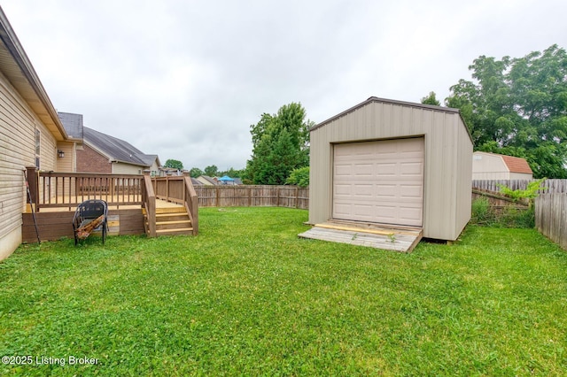 152 Glen Ridge Dr, Mt Washington, KY 40047 - fenced backyard featuring a deck and a shed